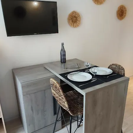 Apartament L'ethnik--studio Confort--clim--parking--wifi